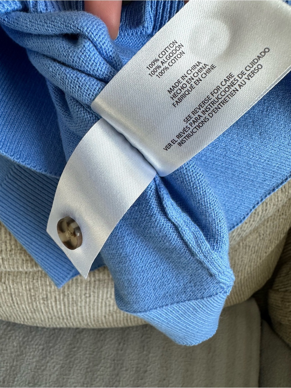 GAP NWT 100% Cotton Crewneck Button Cardigan Blue - Picture 4 of 4